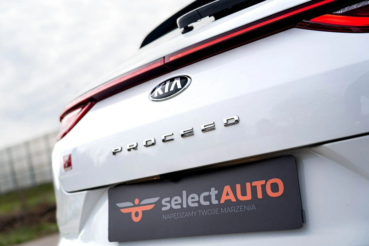 Kia Pro Cee'd - Zdjęcie 12