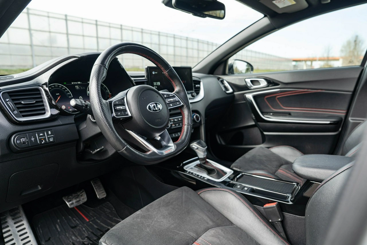 Kia Pro Cee'd - Zdjęcie 14