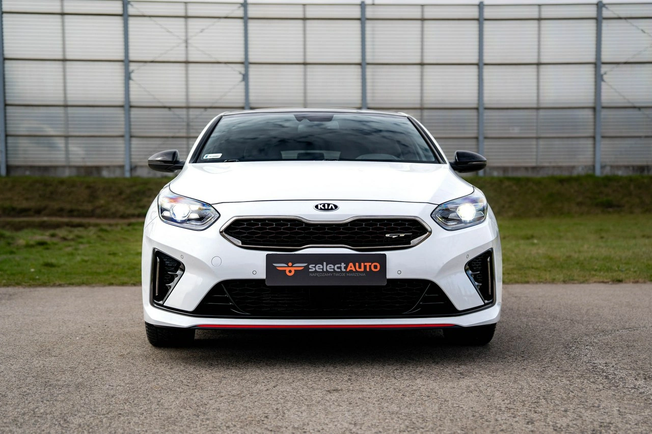 Kia Pro Cee'd - Zdjęcie 1