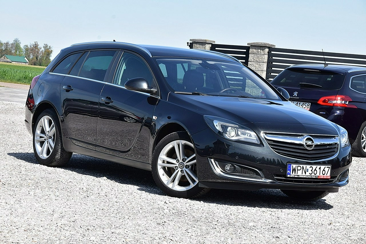 Opel Insignia - Zdjęcie 18