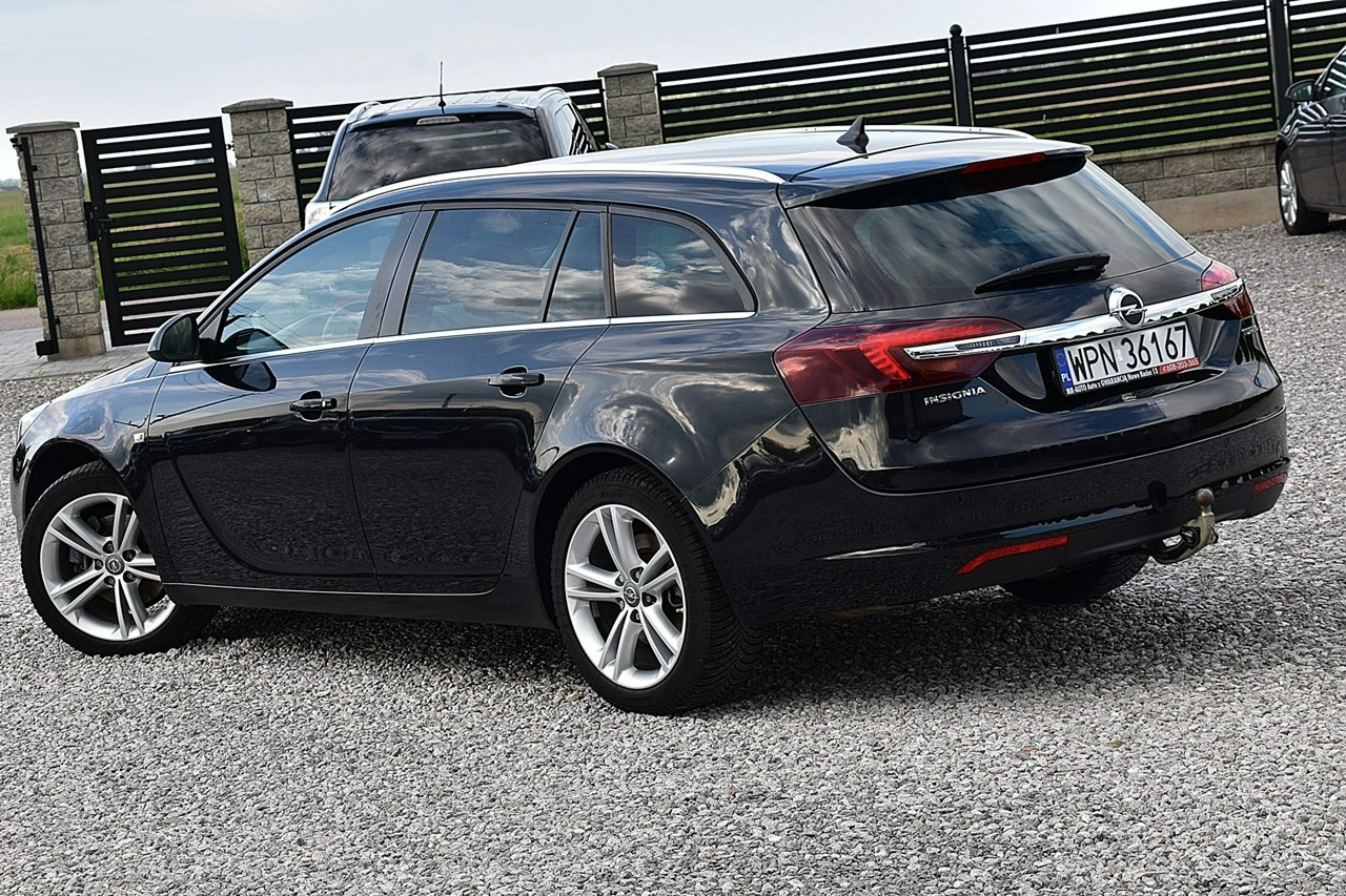 Opel Insignia - Zdjęcie 19