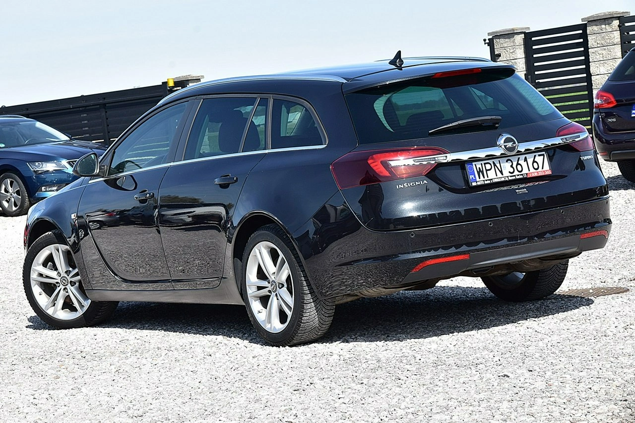 Opel Insignia - Zdjęcie 21