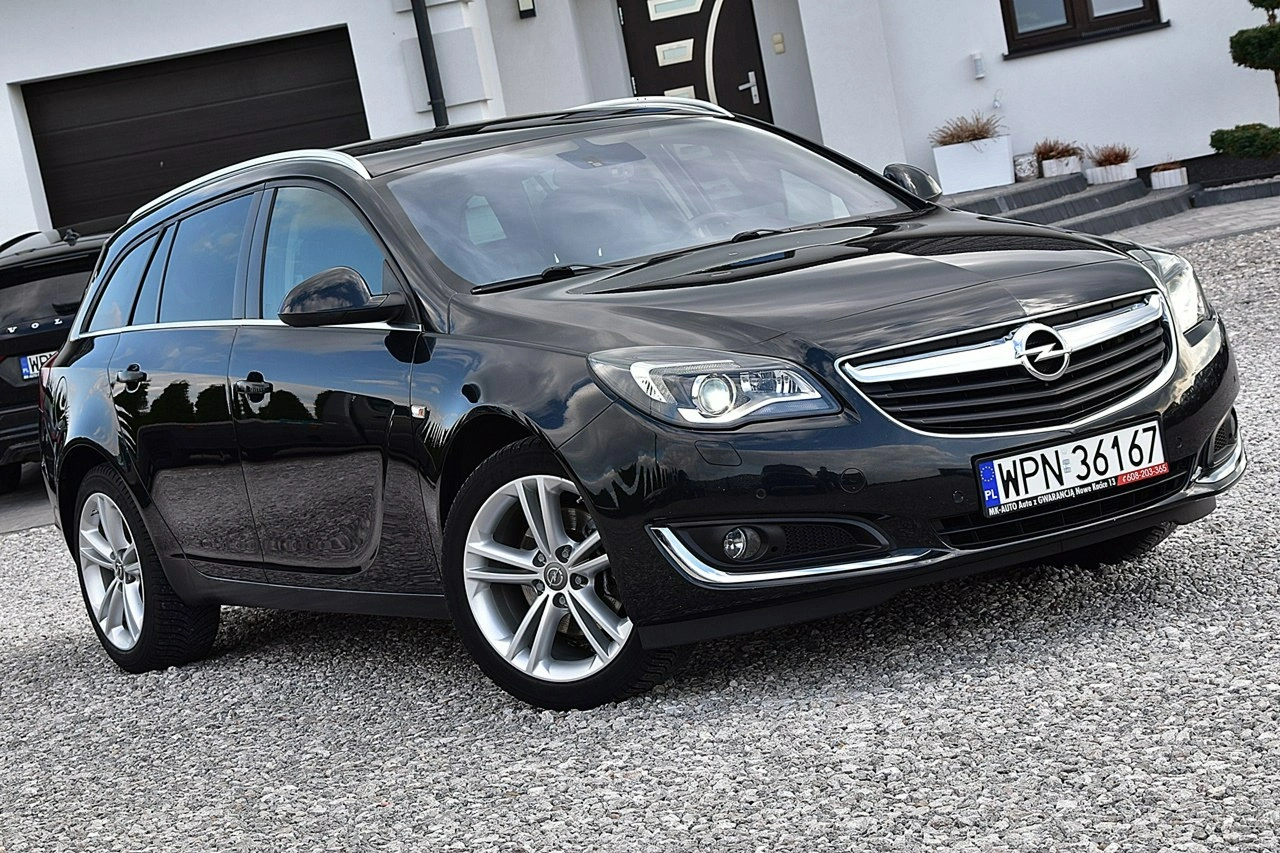 Opel Insignia - Zdjęcie 22