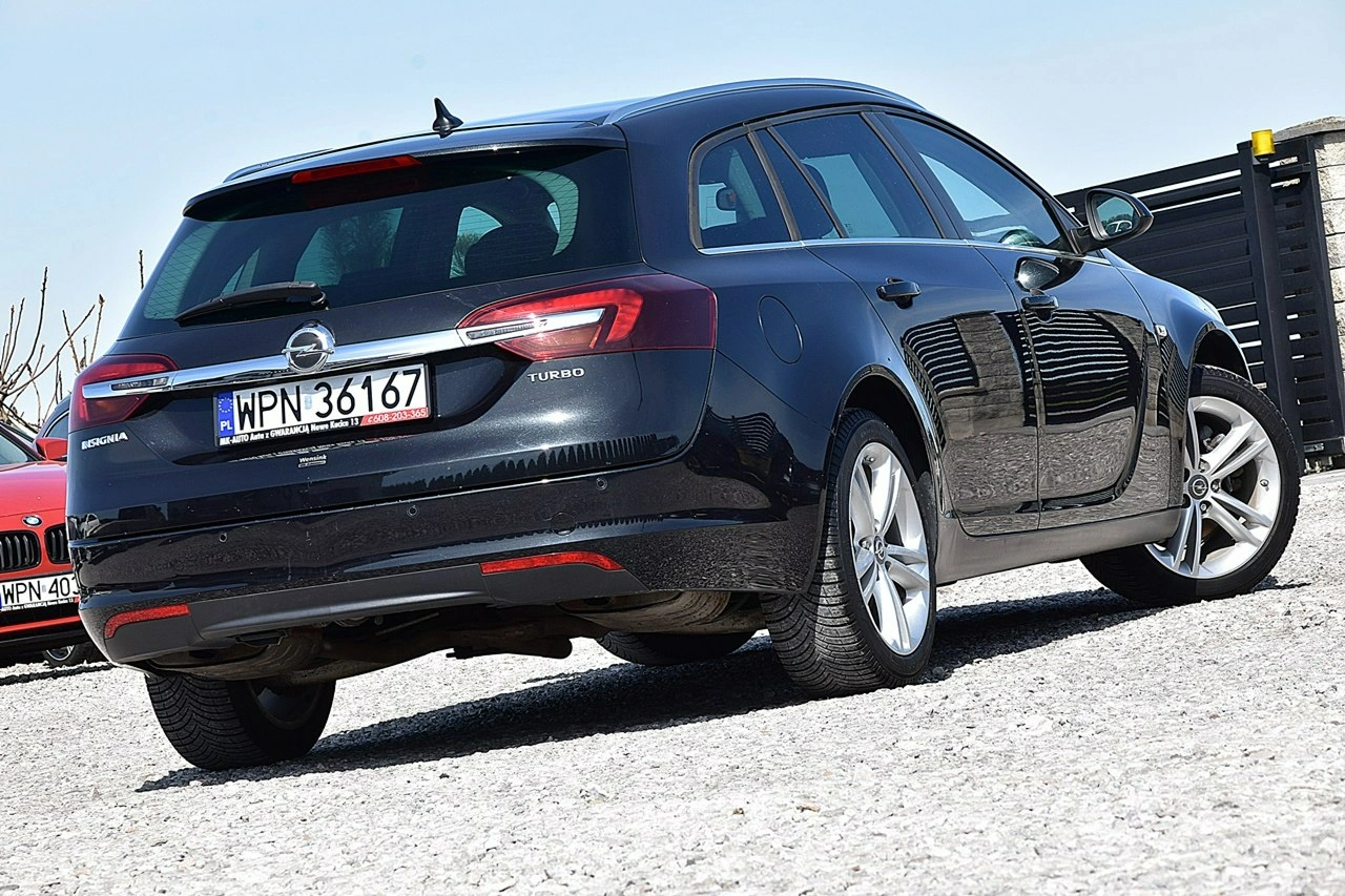 Opel Insignia - Zdjęcie 2