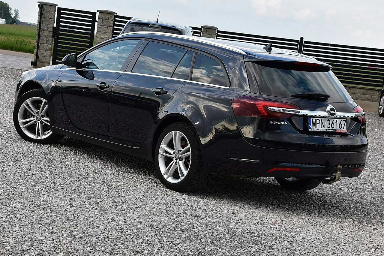 Opel Insignia - Zdjęcie 3