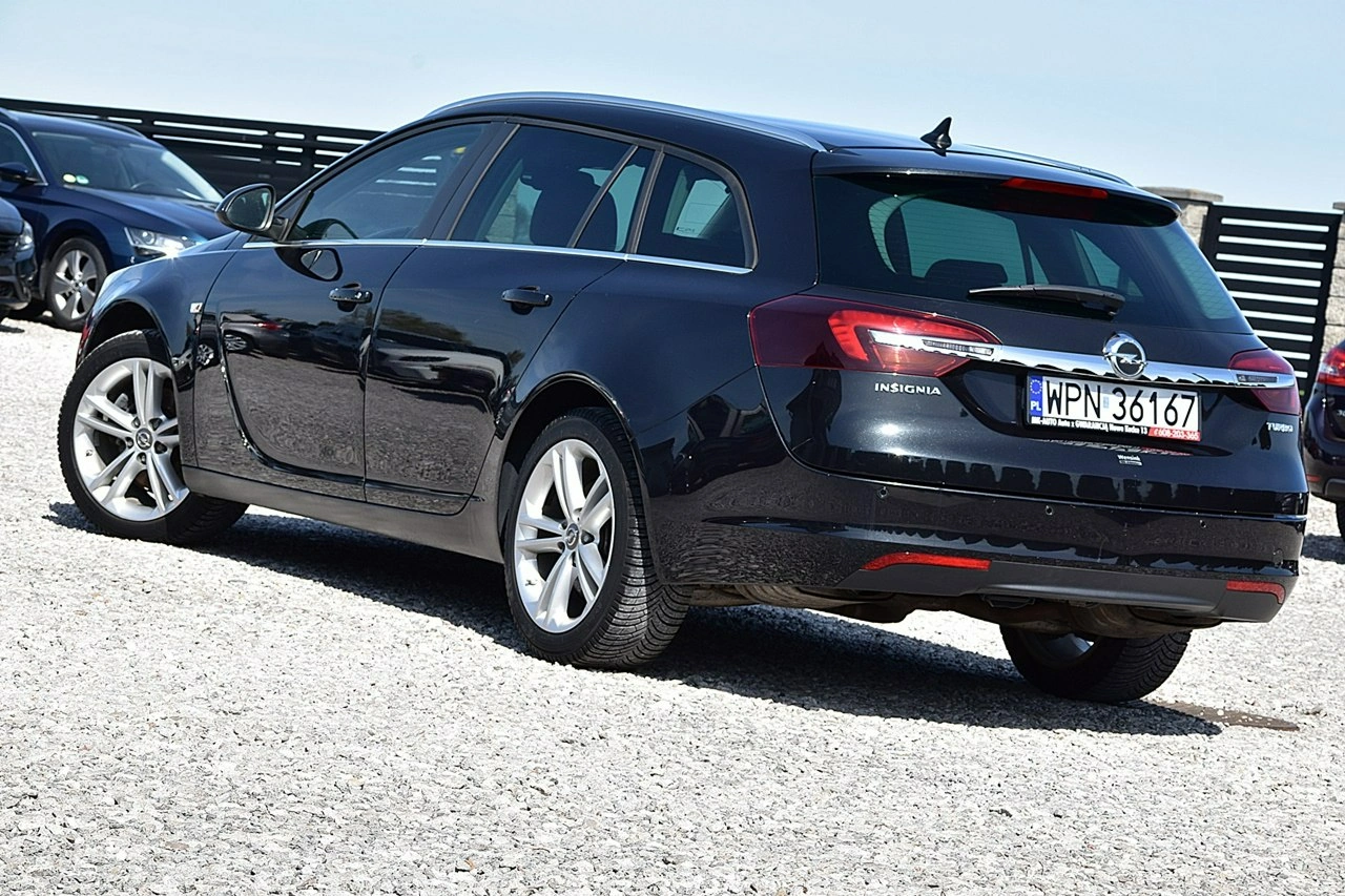 Opel Insignia - Zdjęcie 3