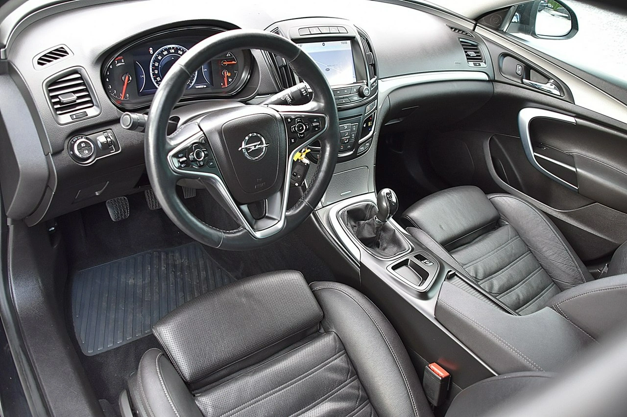 Opel Insignia - Zdjęcie 4