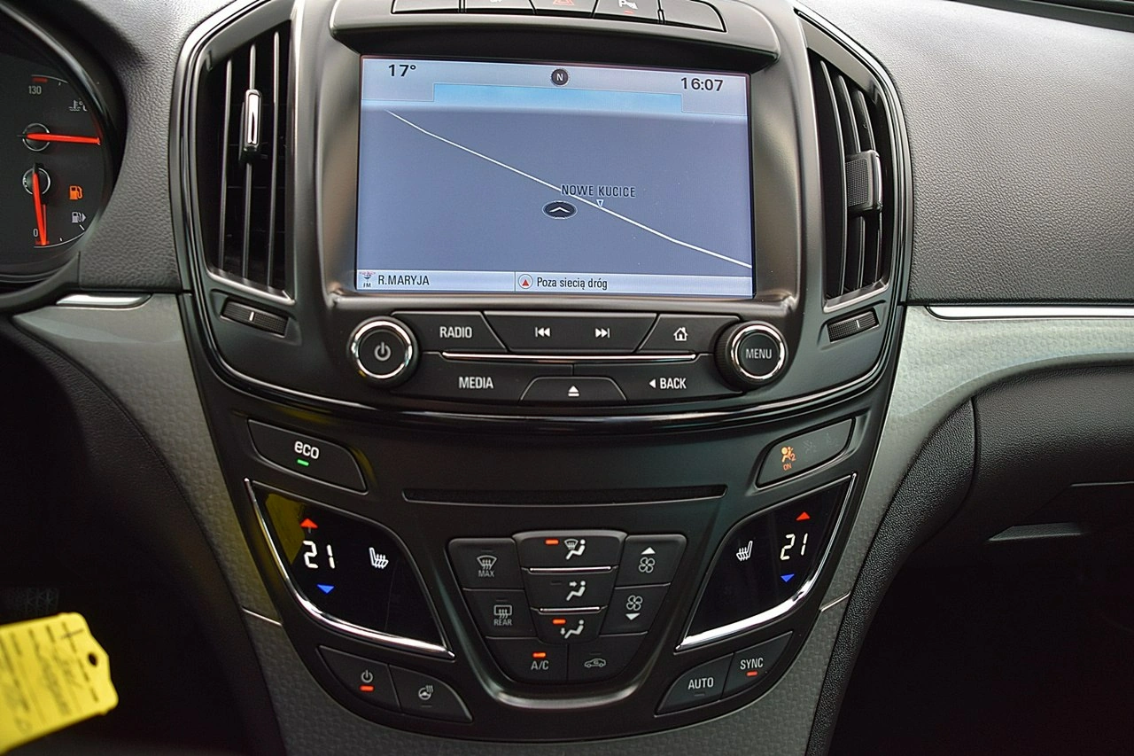 Opel Insignia - Zdjęcie 8