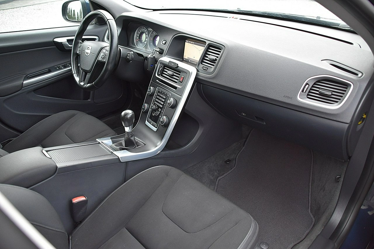 Volvo V60 - Zdjęcie 10