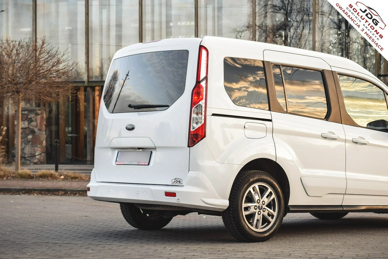Ford Tourneo Connect - Zdjęcie 9