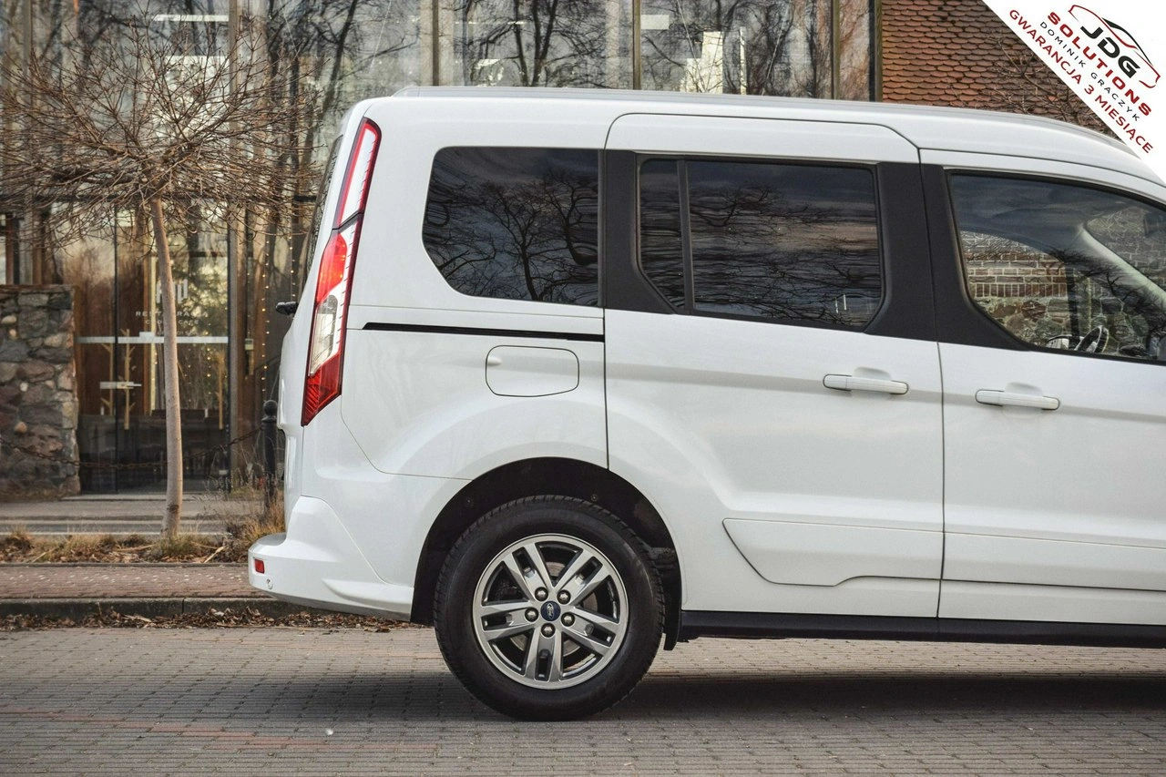 Ford Tourneo Connect - Zdjęcie 13