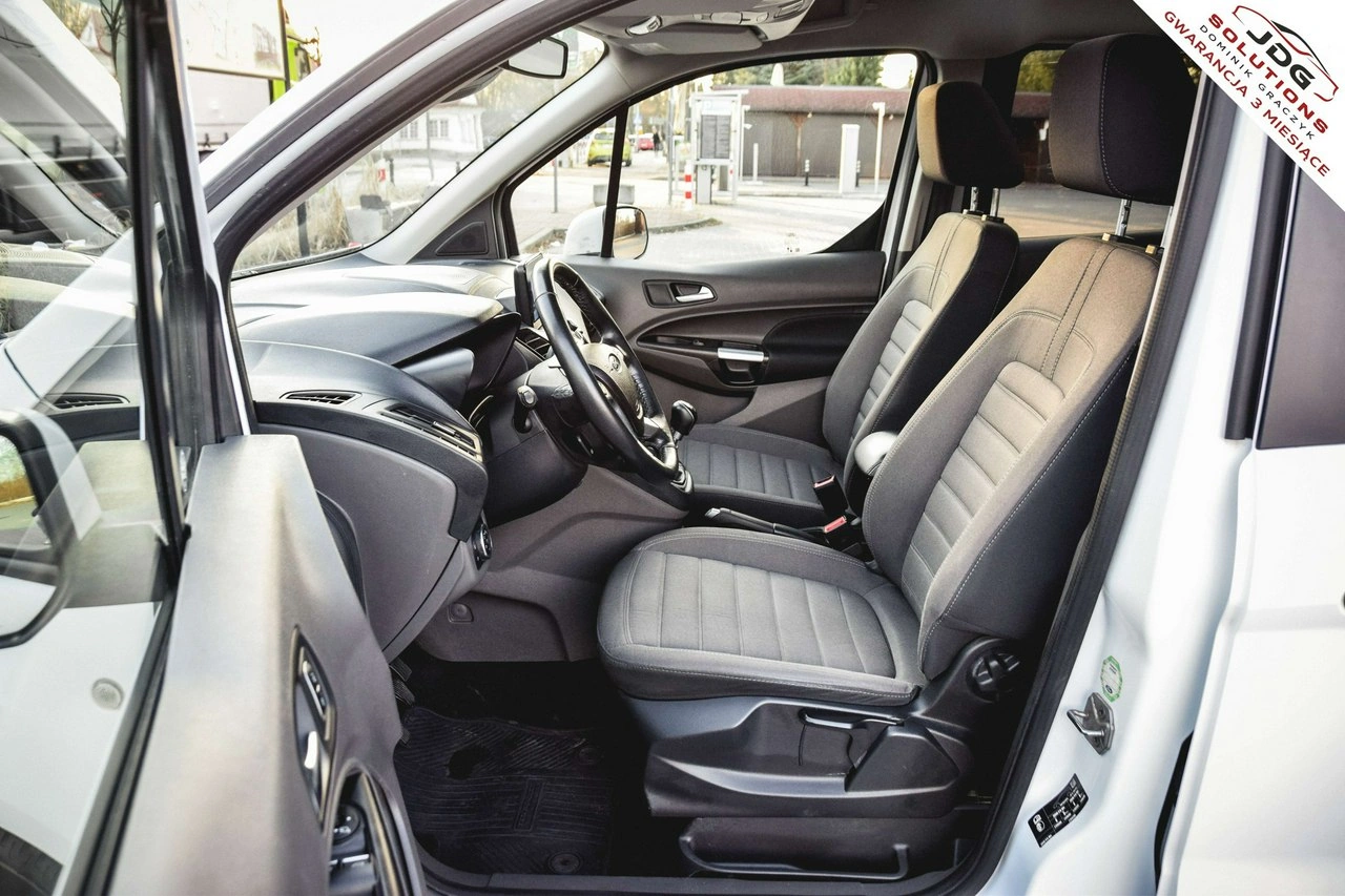Ford Tourneo Connect - Zdjęcie 15