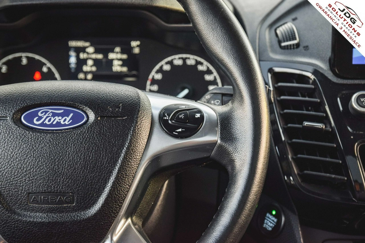 Ford Tourneo Connect - Zdjęcie 22