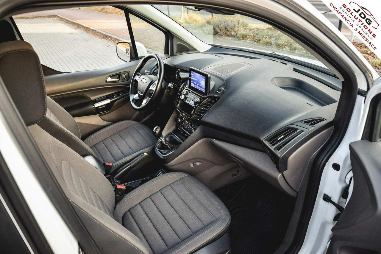 Ford Tourneo Connect - Zdjęcie 29