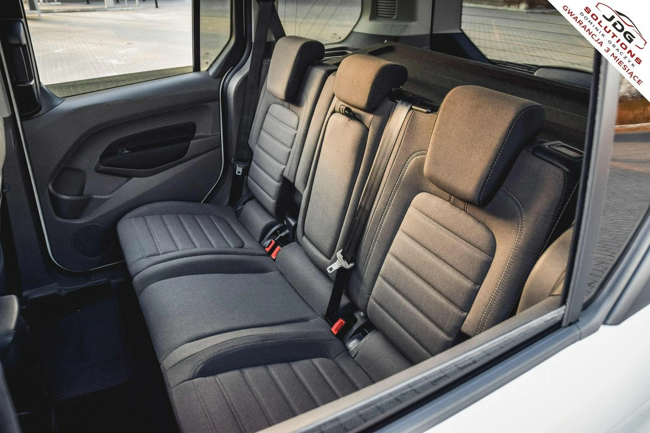 Ford Tourneo Connect - Zdjęcie 35