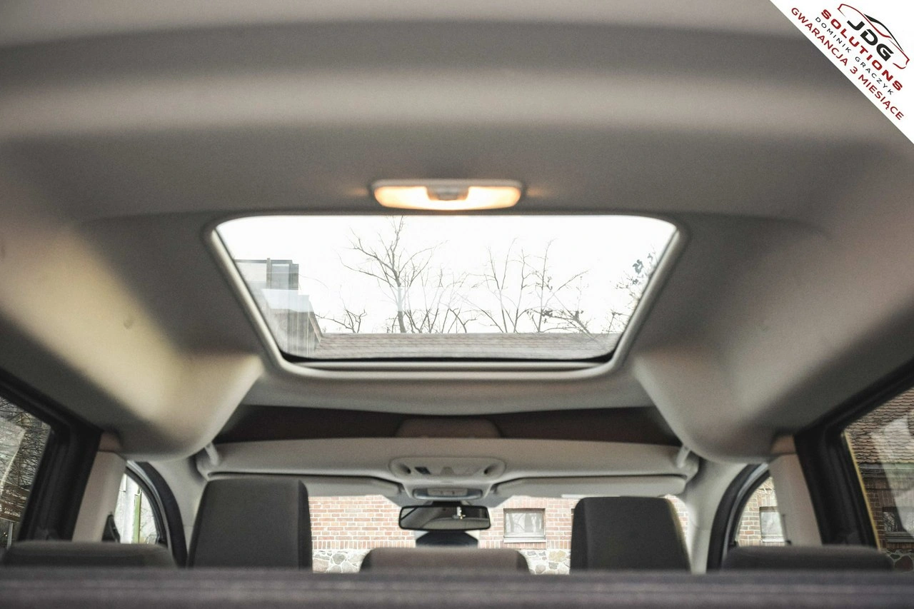 Ford Tourneo Connect - Zdjęcie 36