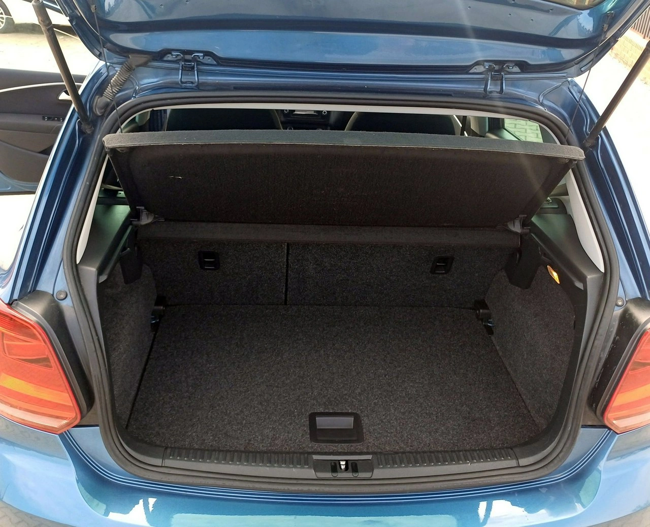 Volkswagen Polo - Zdjęcie 21