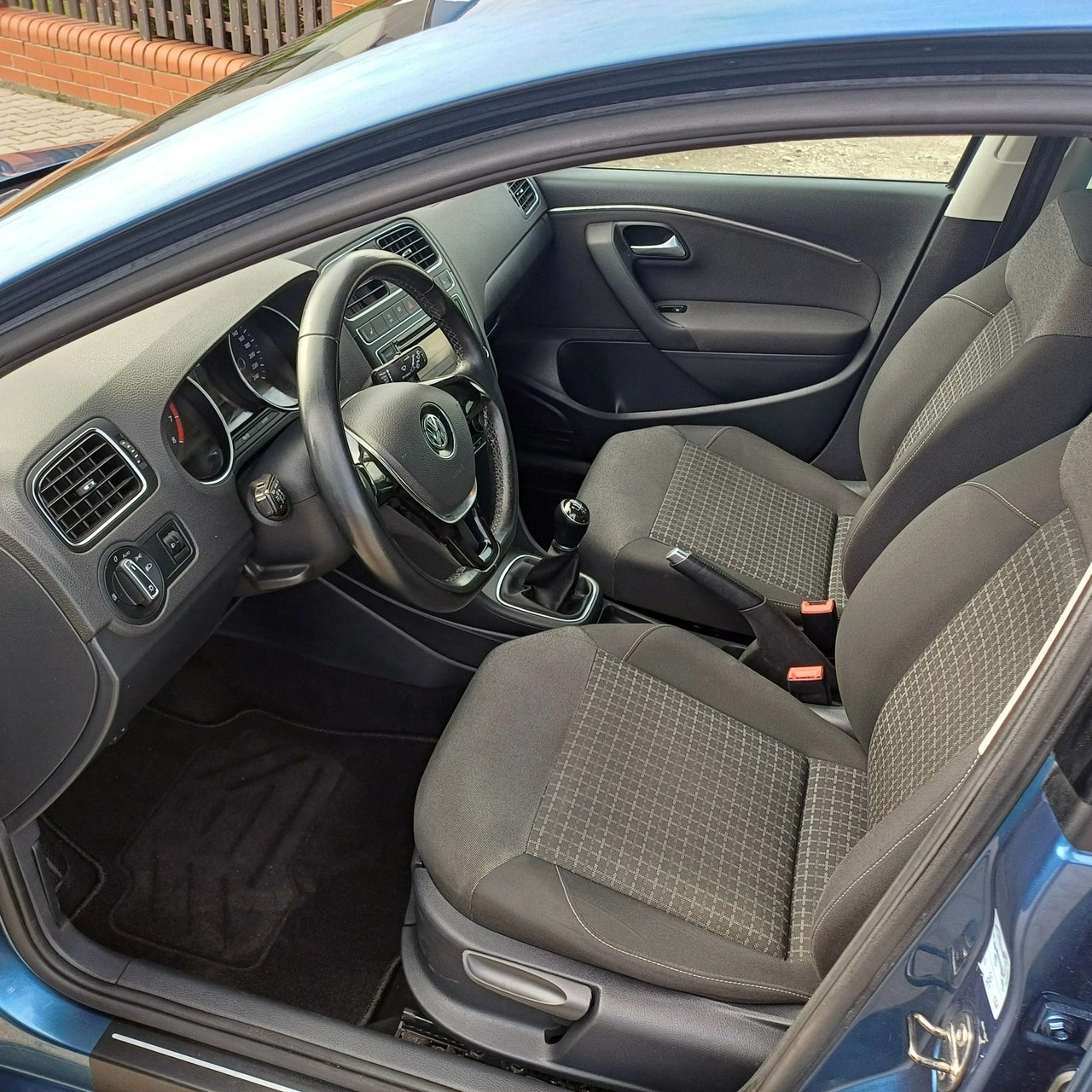 Volkswagen Polo - Zdjęcie 6