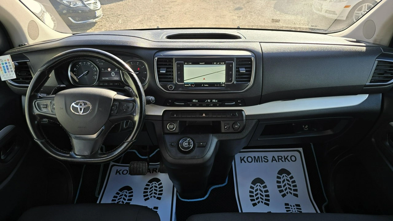 Toyota Proace Verso - Zdjęcie 11