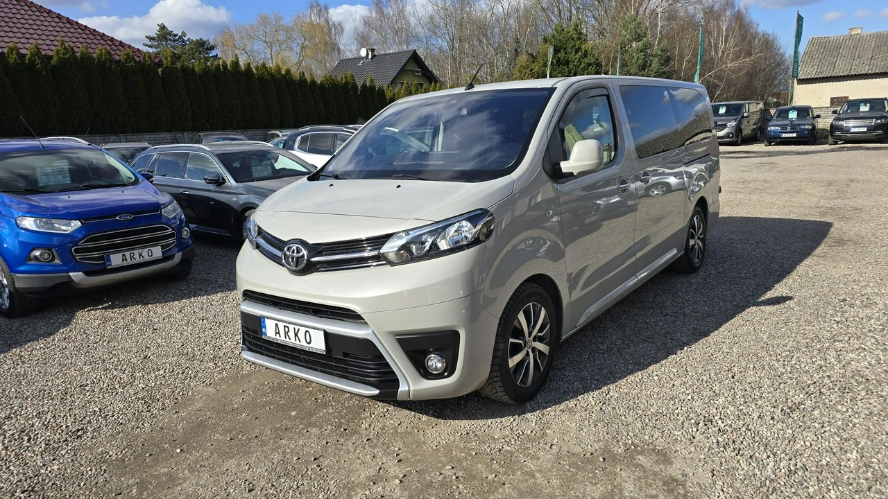 Toyota Proace Verso - Zdjęcie 2
