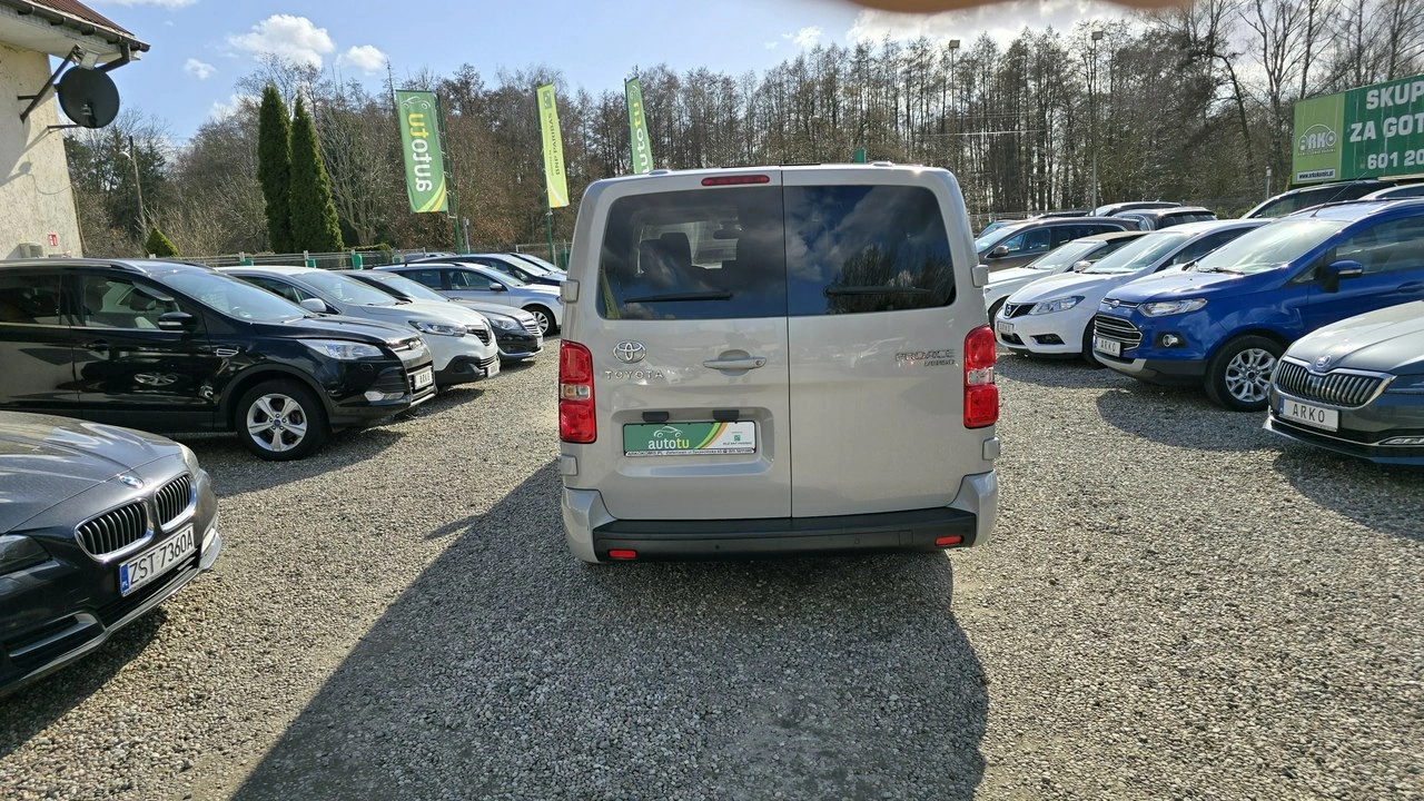 Toyota Proace Verso - Zdjęcie 7