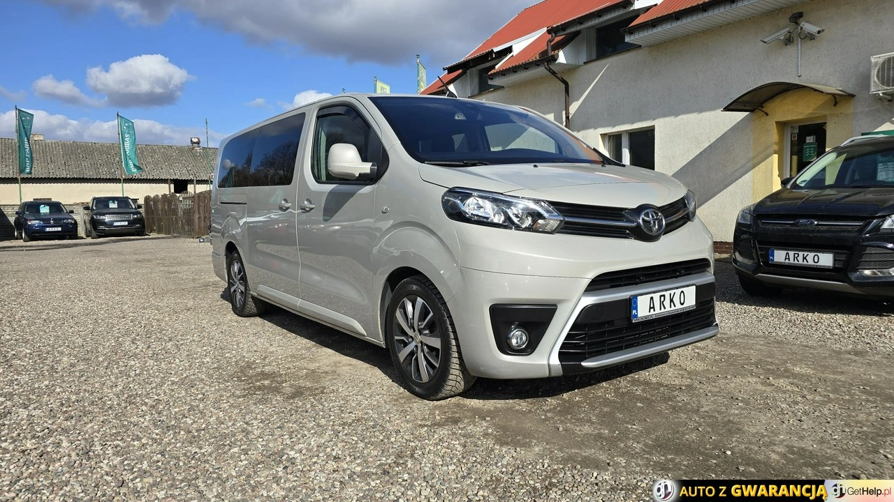 Toyota Proace Verso - Główne zdjęcie