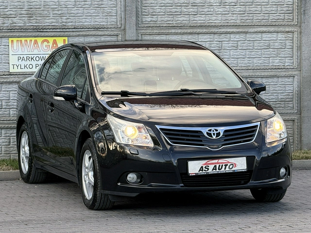 Toyota Avensis - Zdjęcie 1