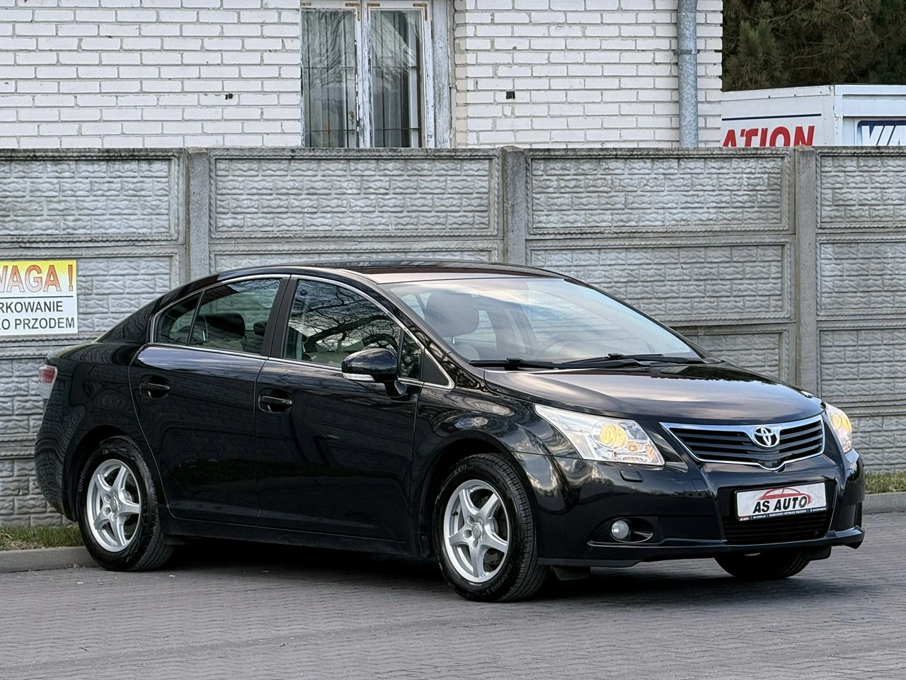 Toyota Avensis - Zdjęcie 31