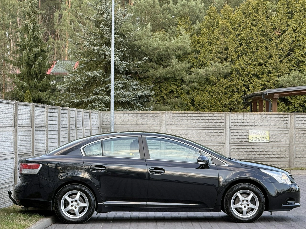 Toyota Avensis - Zdjęcie 32