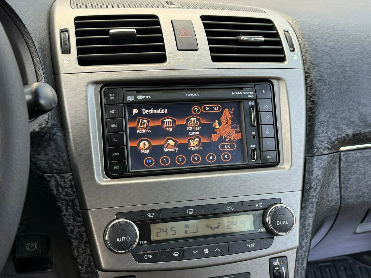 Toyota Avensis - Zdjęcie 47