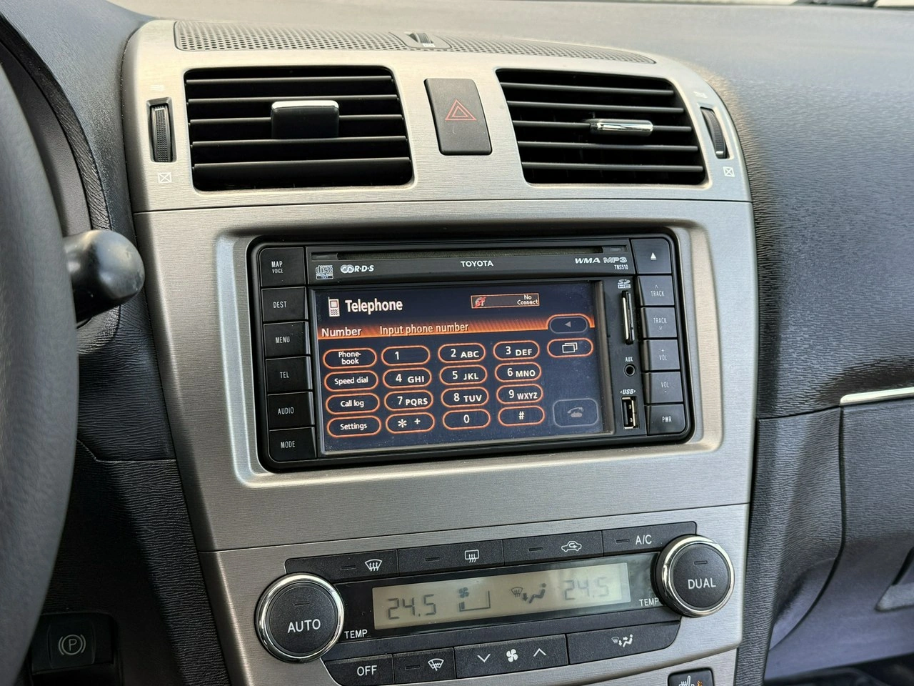 Toyota Avensis - Zdjęcie 49