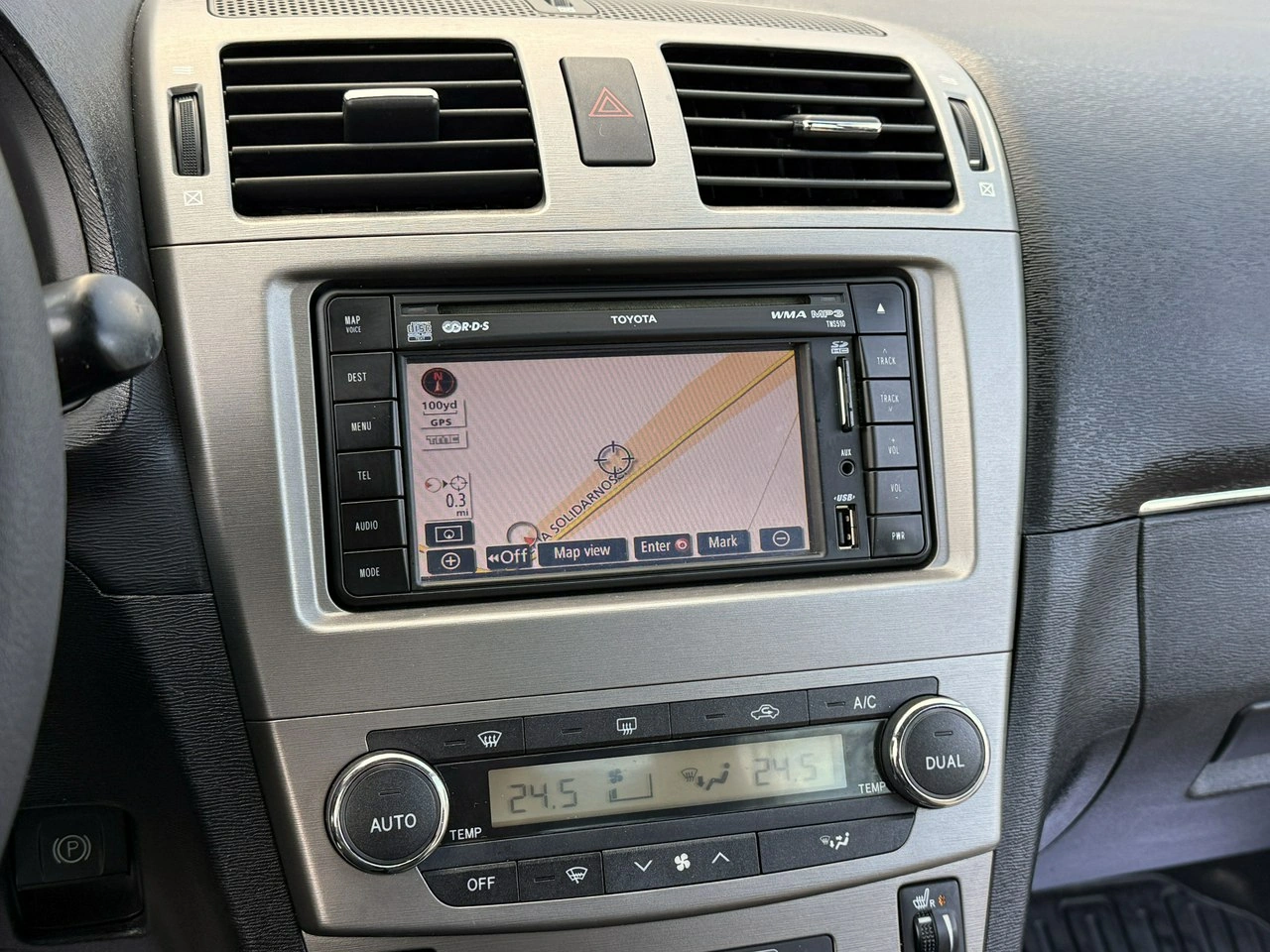 Toyota Avensis - Zdjęcie 5