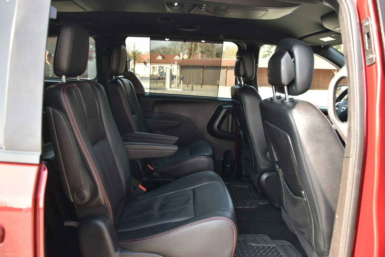 Dodge Grand Caravan - Zdjęcie 12