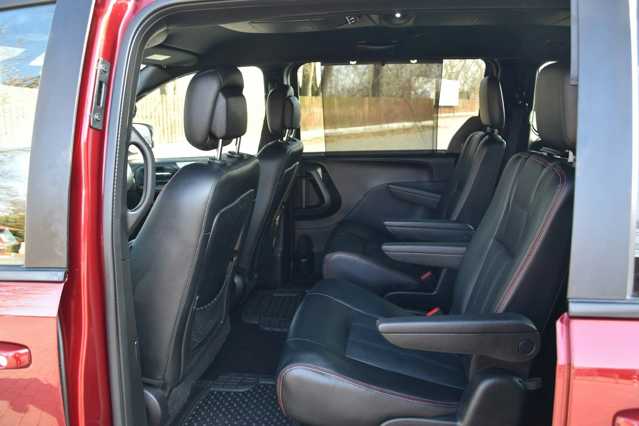 Dodge Grand Caravan - Zdjęcie 13