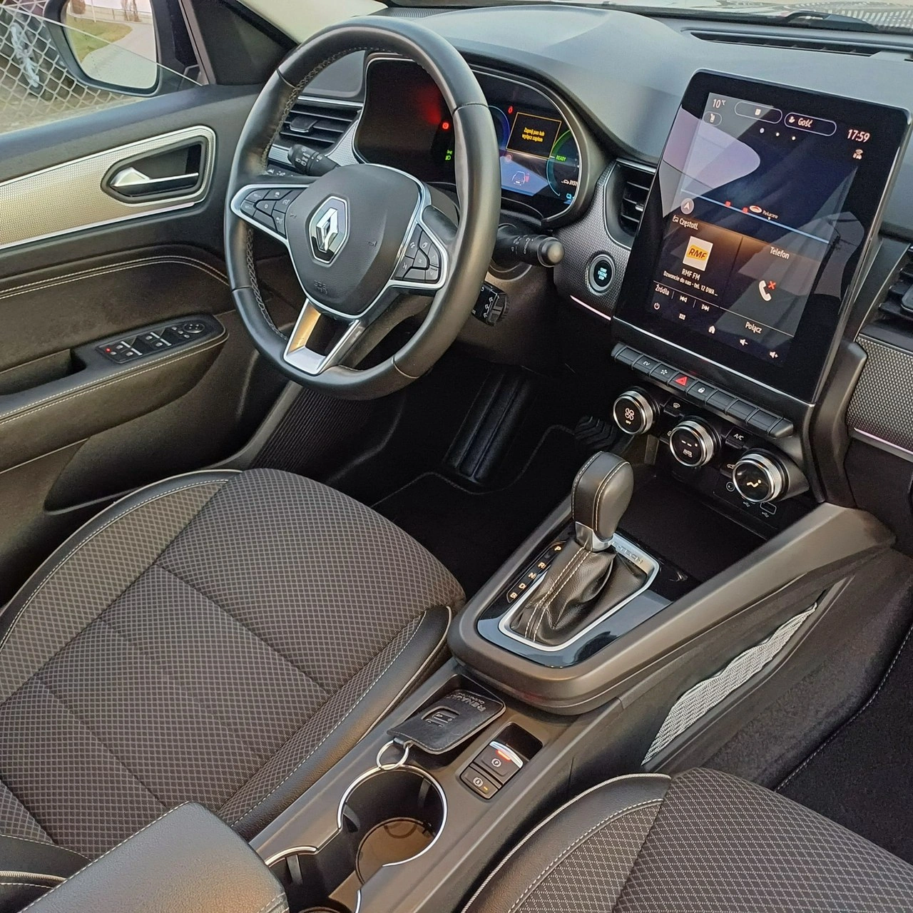 Renault Arkana - Zdjęcie 10