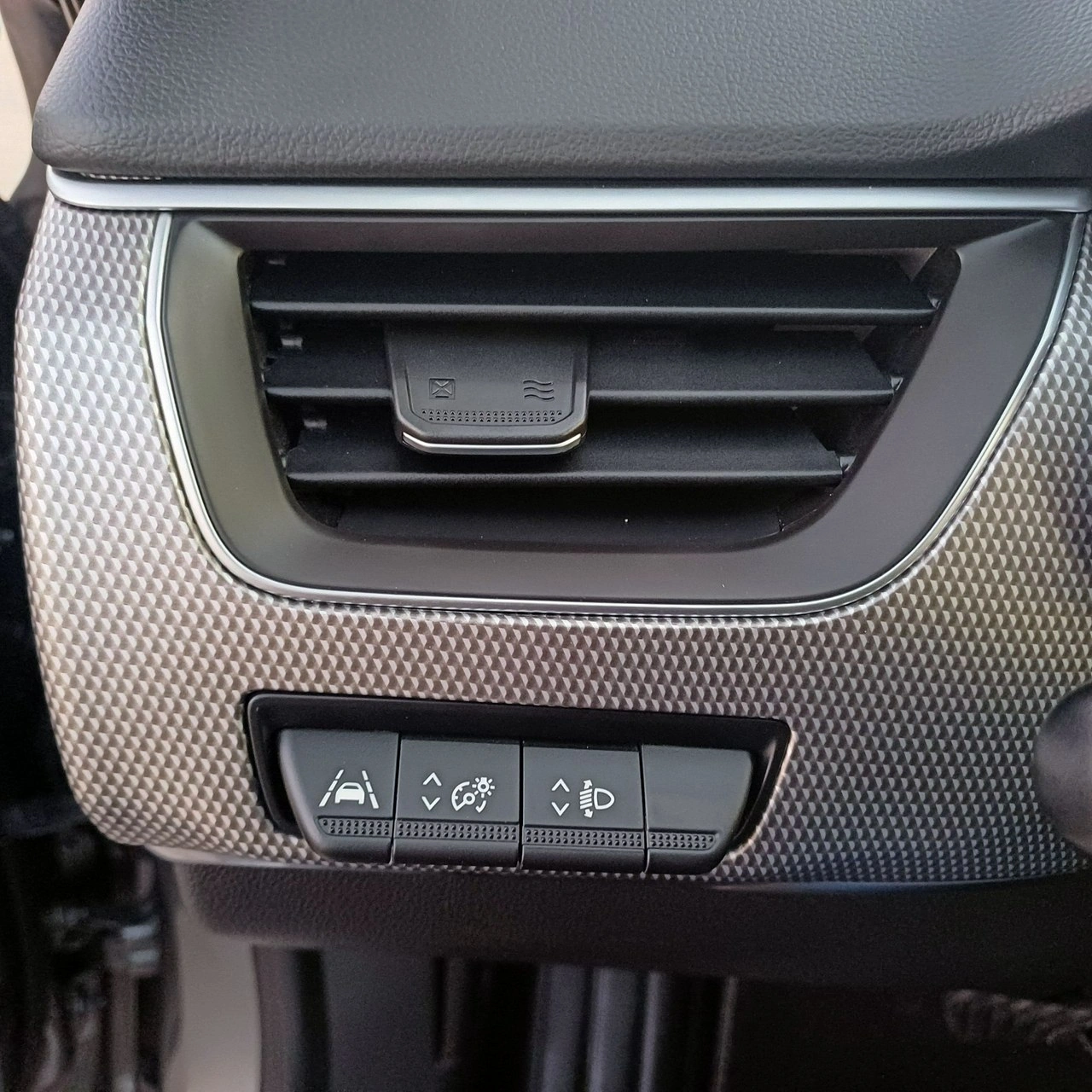 Renault Arkana - Zdjęcie 18