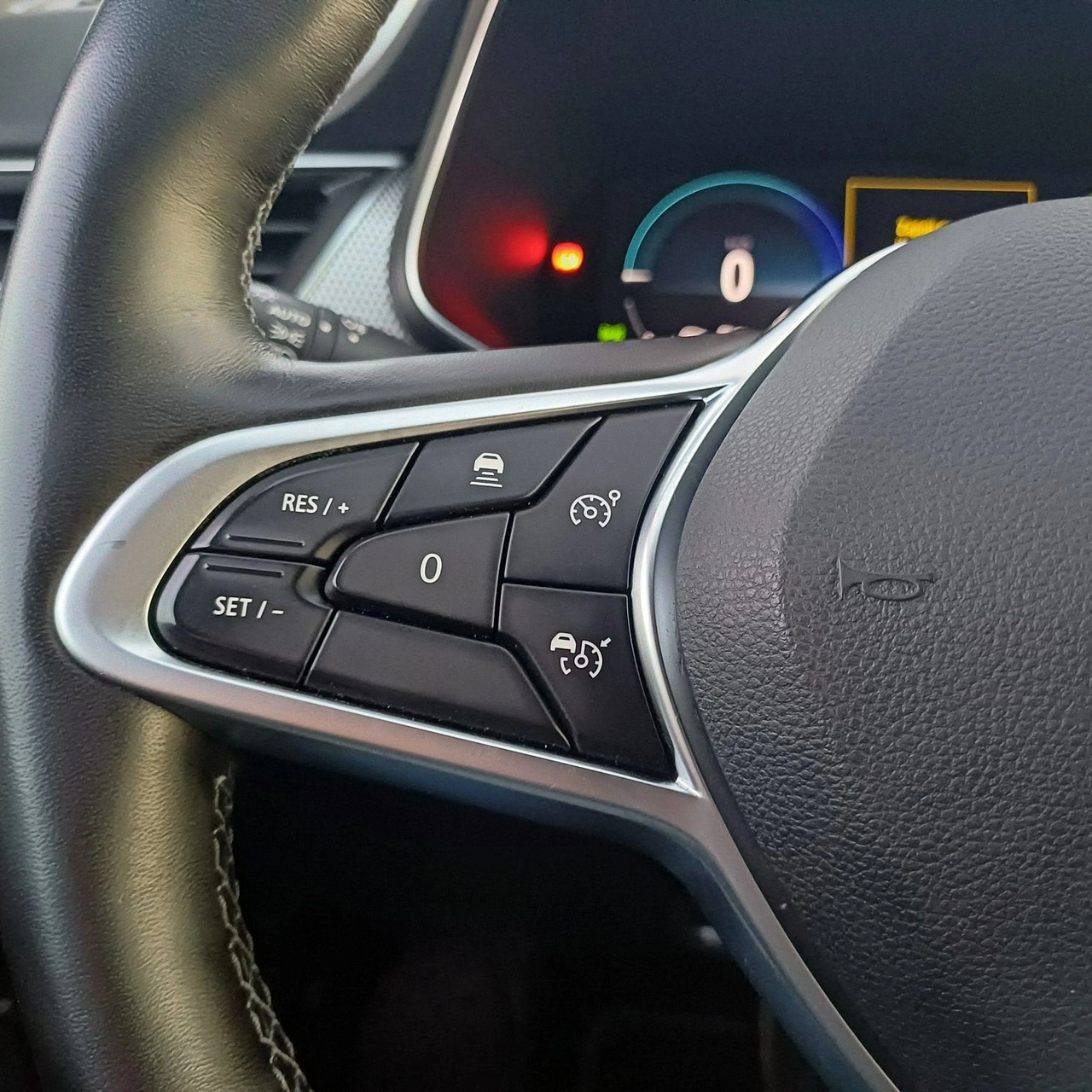 Renault Arkana - Zdjęcie 20