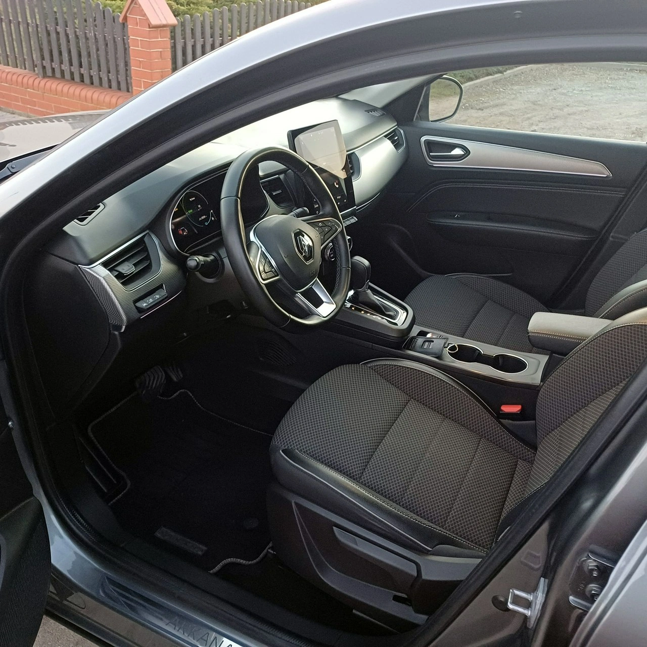 Renault Arkana - Zdjęcie 4