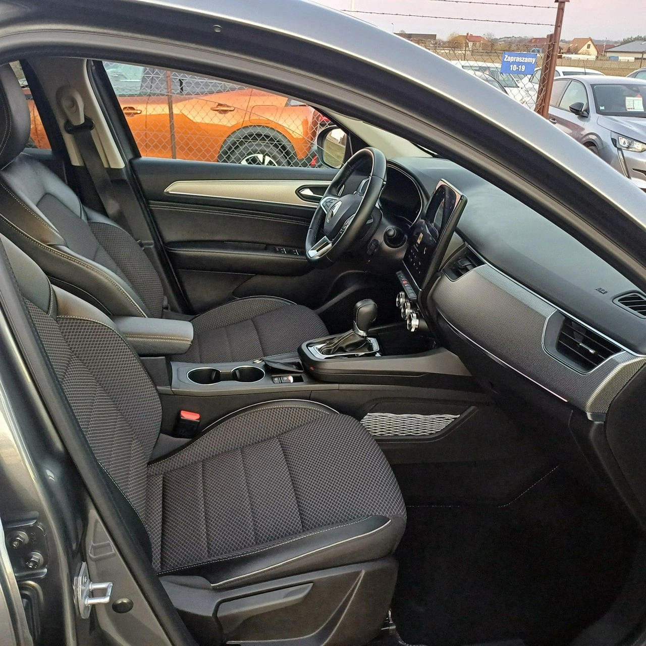 Renault Arkana - Zdjęcie 8