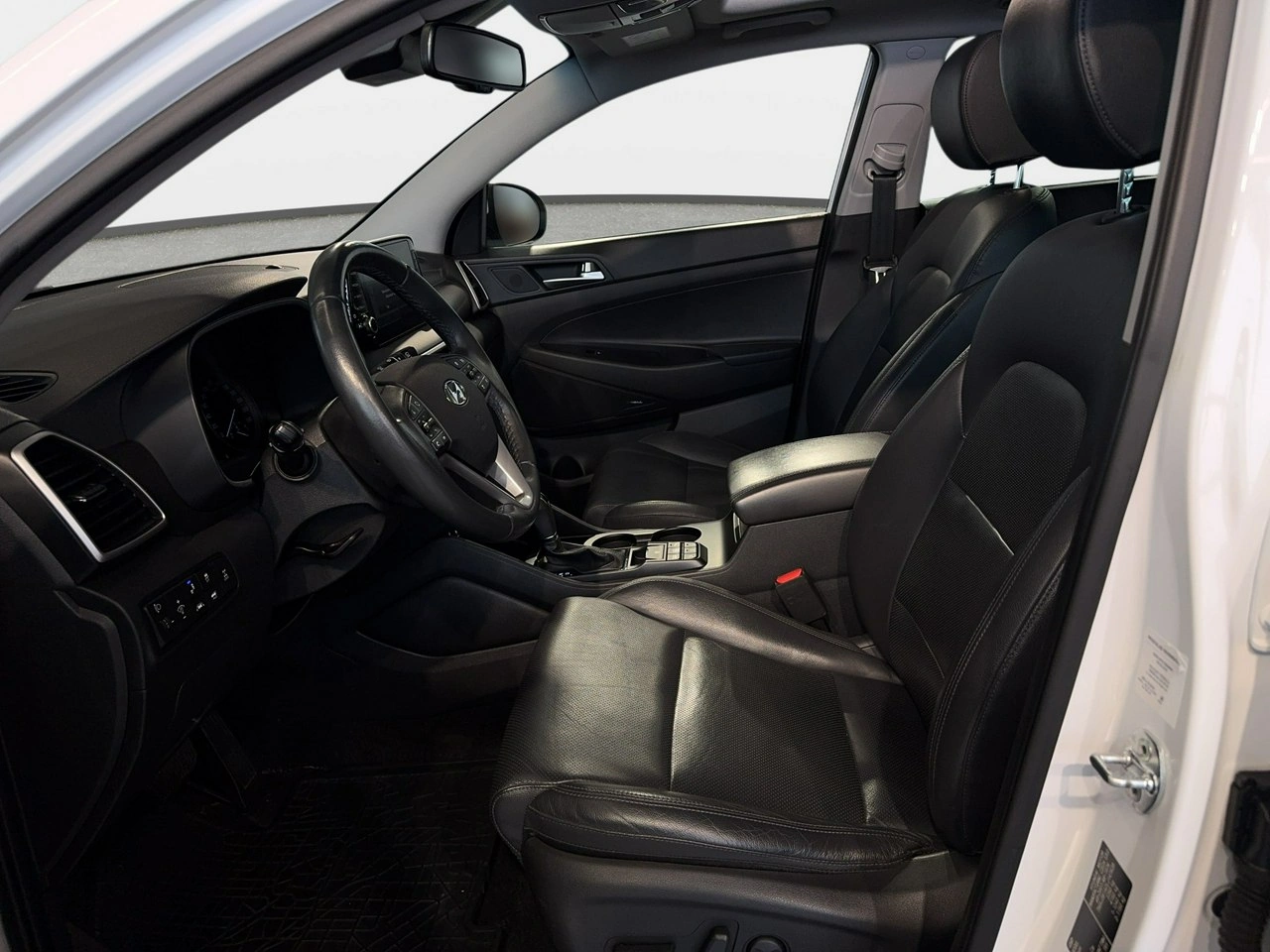 Hyundai Tucson - Zdjęcie 11