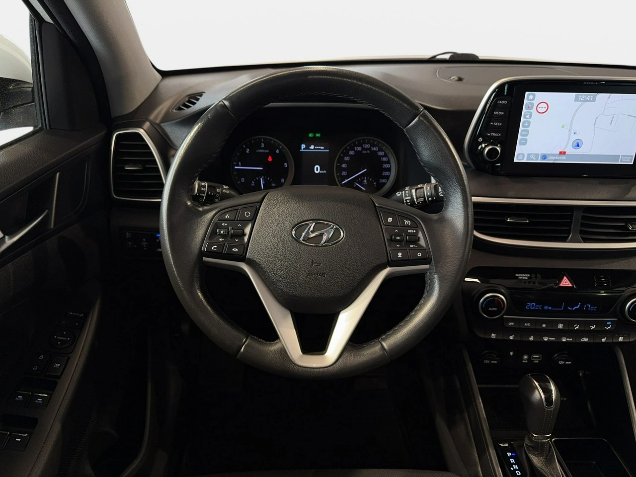 Hyundai Tucson - Zdjęcie 17