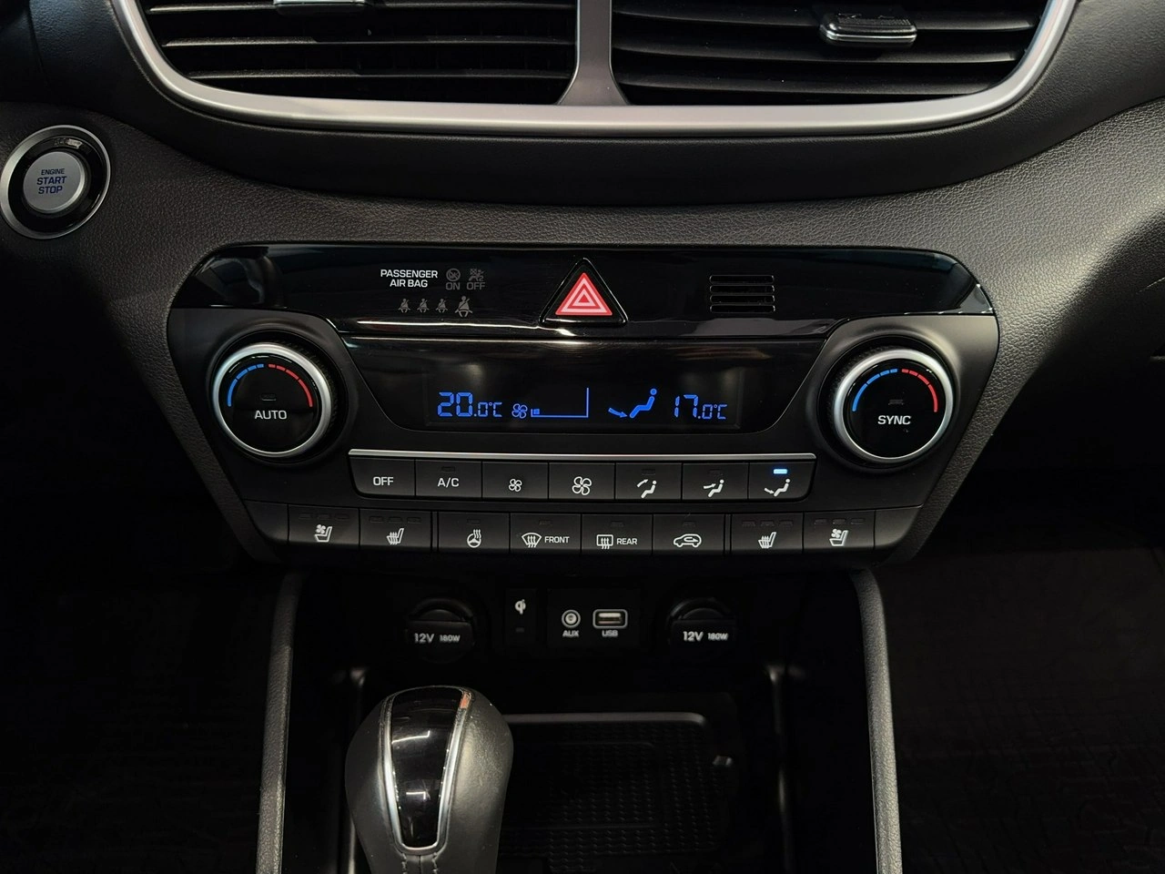 Hyundai Tucson - Zdjęcie 27