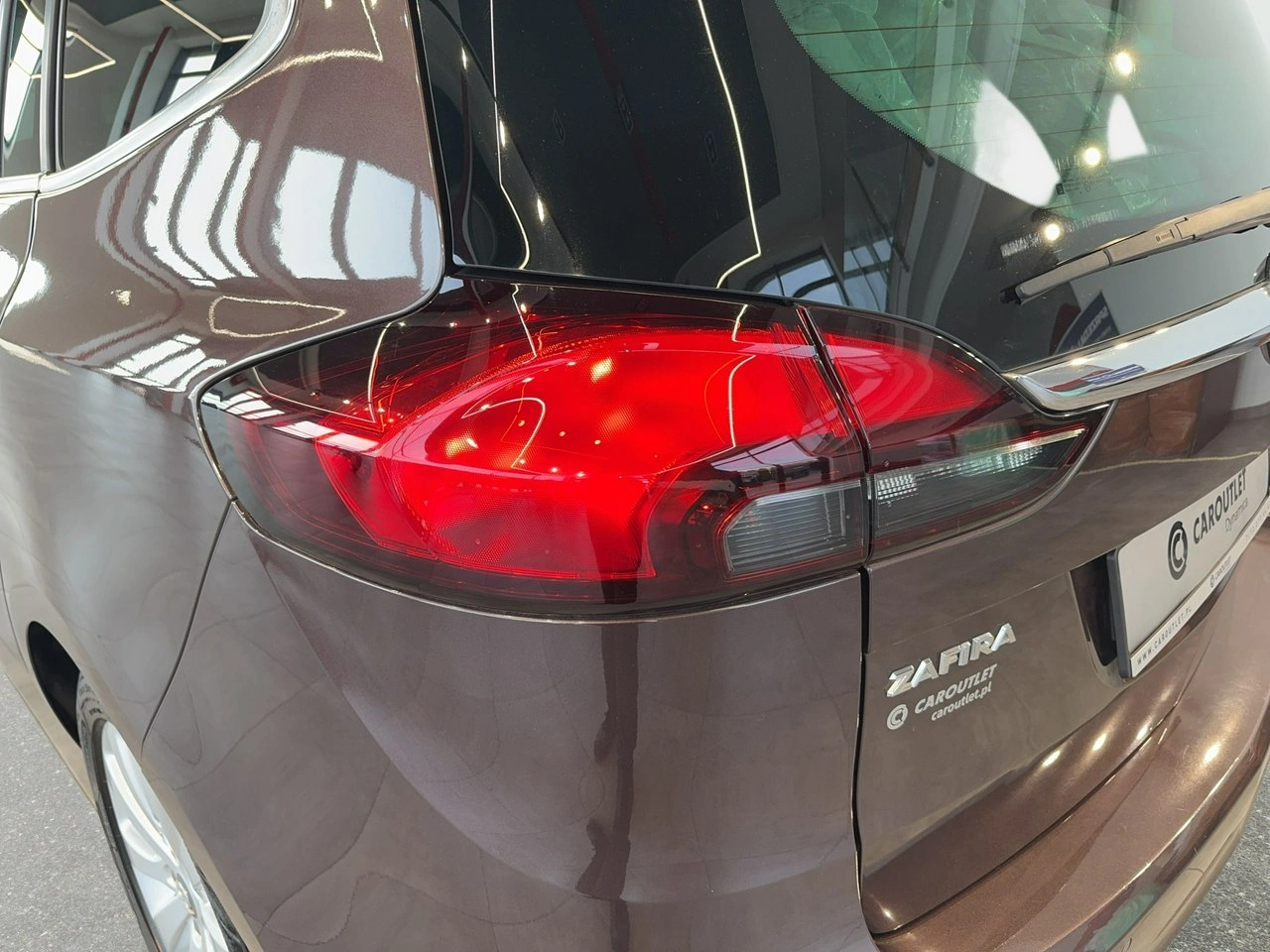 Opel Zafira - Zdjęcie 10