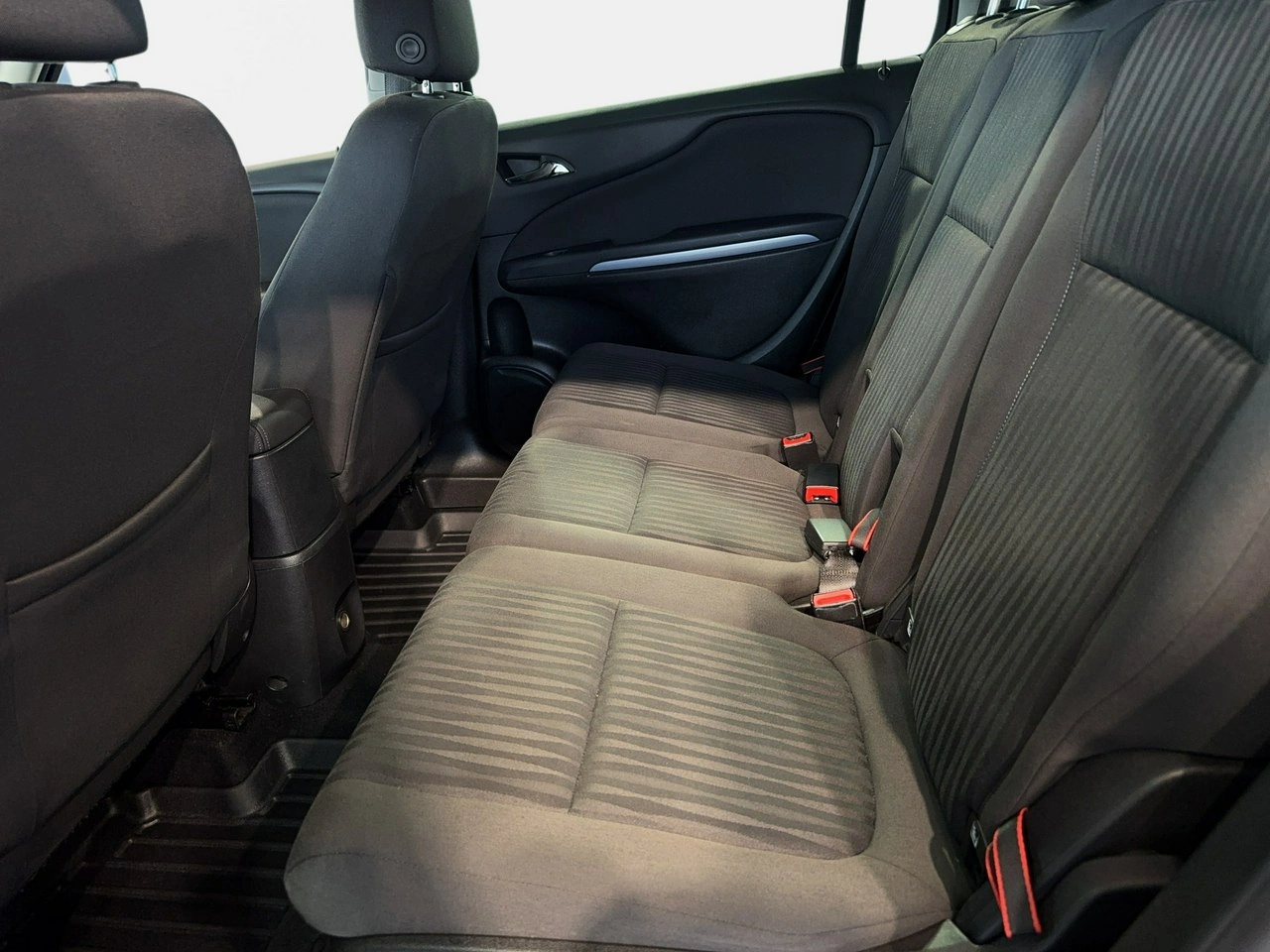 Opel Zafira - Zdjęcie 12