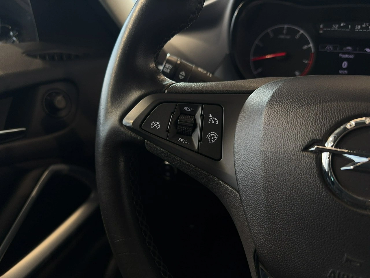 Opel Zafira - Zdjęcie 17