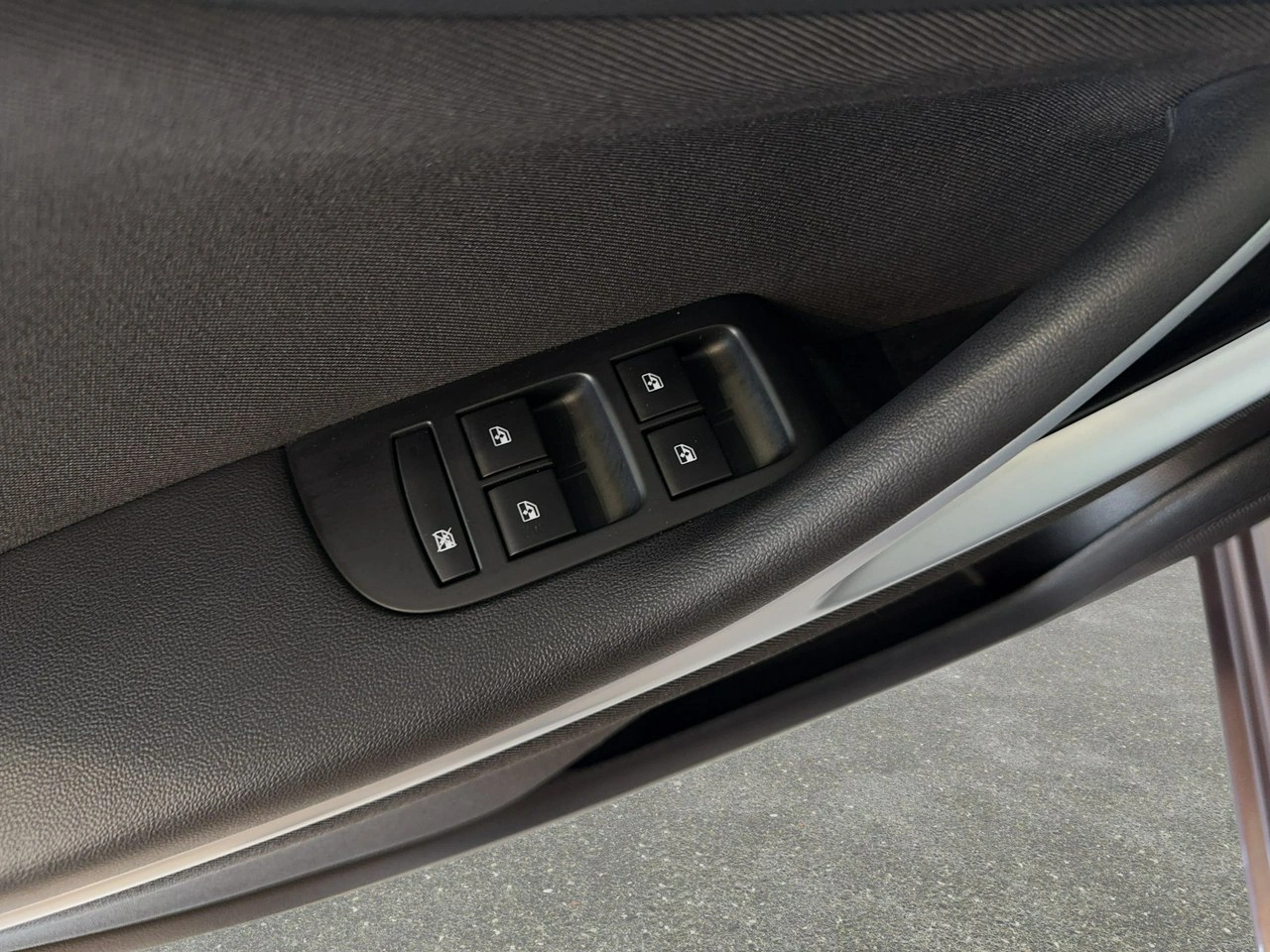 Opel Zafira - Zdjęcie 24