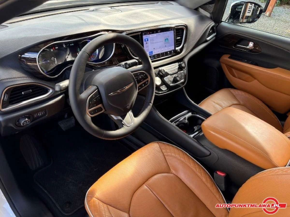 Chrysler Pacifica - Zdjęcie 7