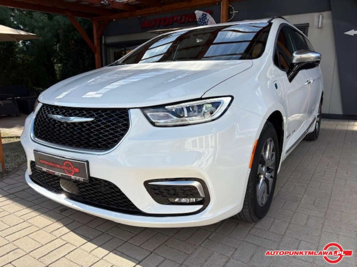 Chrysler Pacifica - Główne zdjęcie