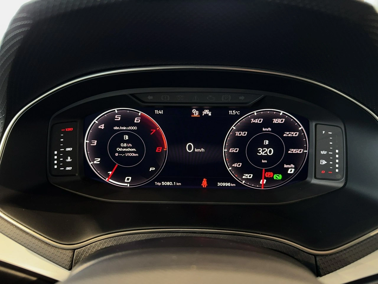 Seat Arona - Zdjęcie 18
