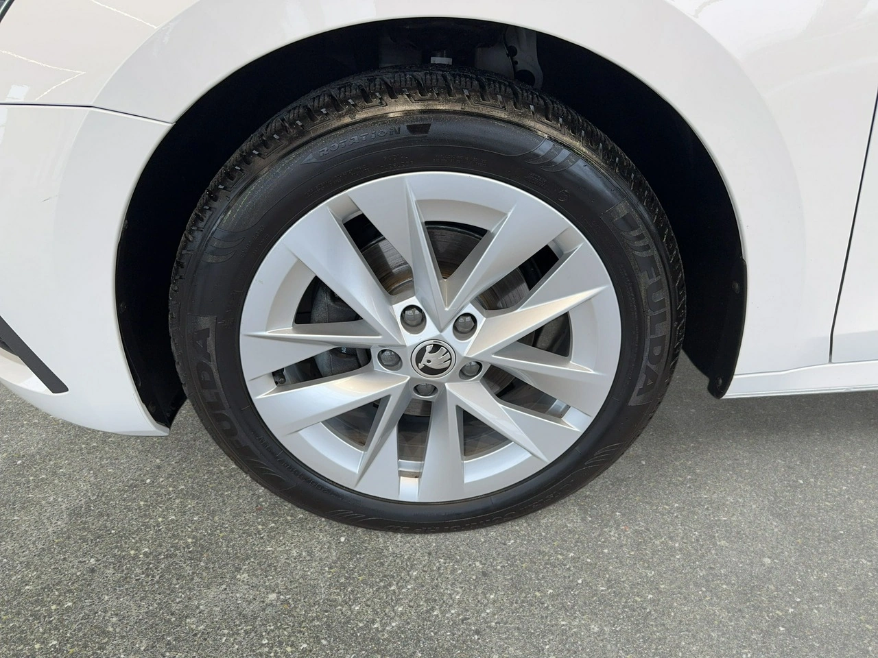 Skoda Octavia - Zdjęcie 9